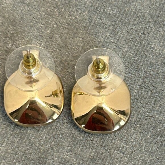 Square goldtone clear opalescent Crystal rhinestone cubic zirconia stud - Picture 4 of 7